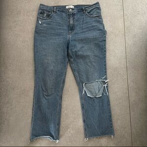 Abercrombie & Fitch The 90’s Slim Straight Ultra High Rise Jean Sz 33/16